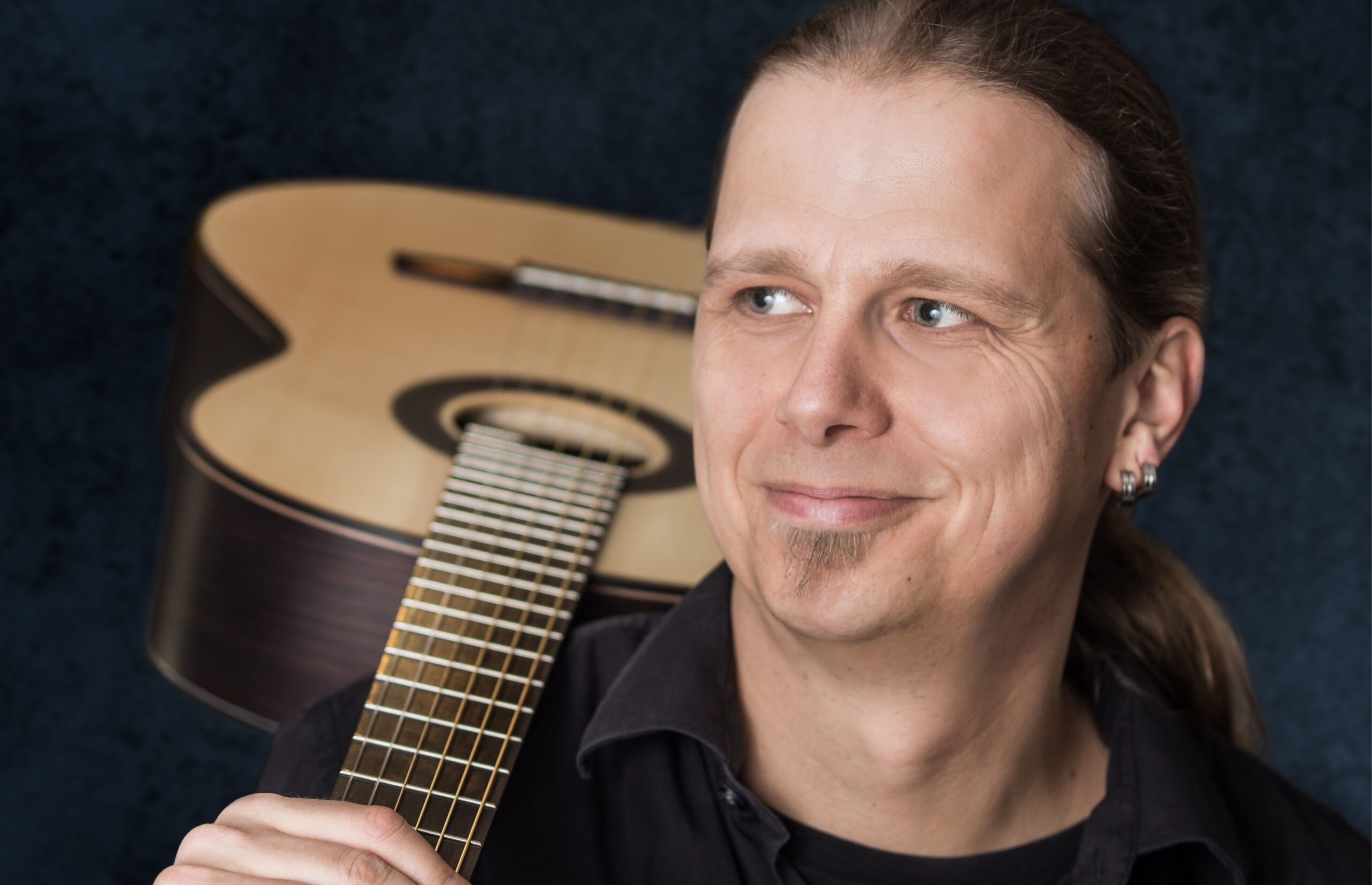 Stefan Eichner spielt Reinhard Mey