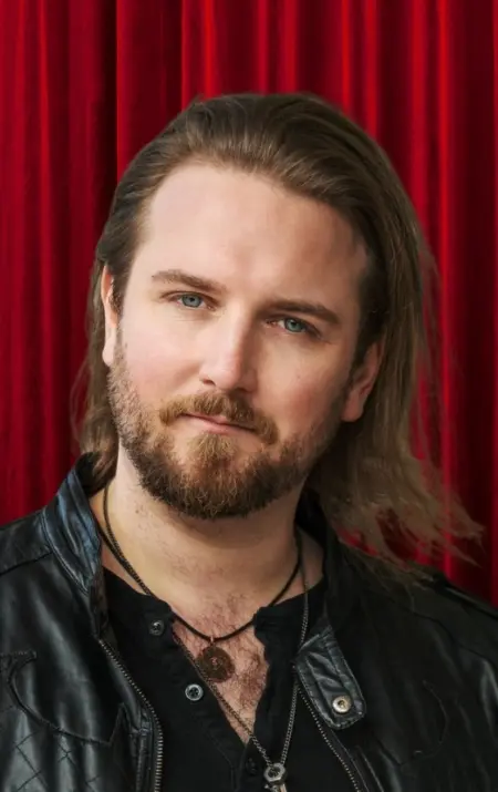 Lennart-Fabian Müller als Mario Till Jochheim Ensemble Schauspieler Theaterschiff Lübeck